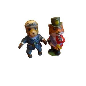 Vintage lot of two 1976 Richard scarry Puzzletown figures mayor fox town police
